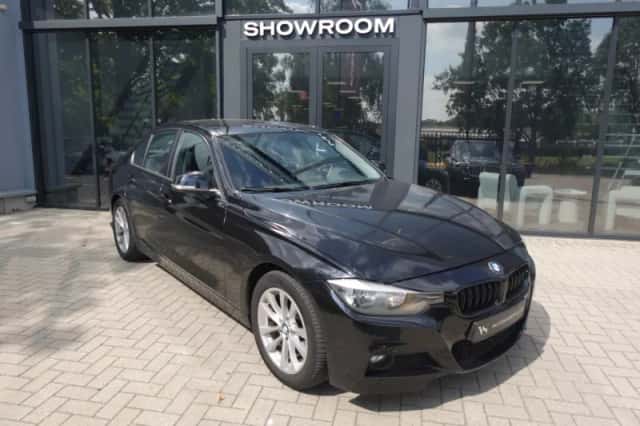 BMW 3-Serie (2016) thumbnail 4