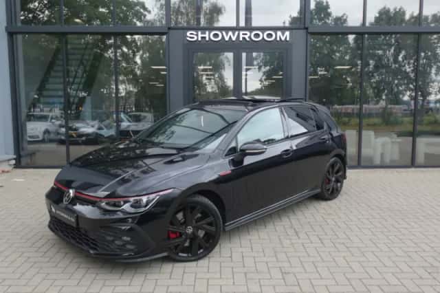 Volkswagen Golf (2023) thumbnail 1