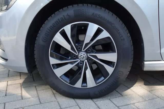 Volkswagen Polo (2018) thumbnail 6