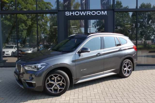 BMW X1 (2018) thumbnail 1