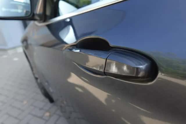 BMW X1 (2018) thumbnail 4