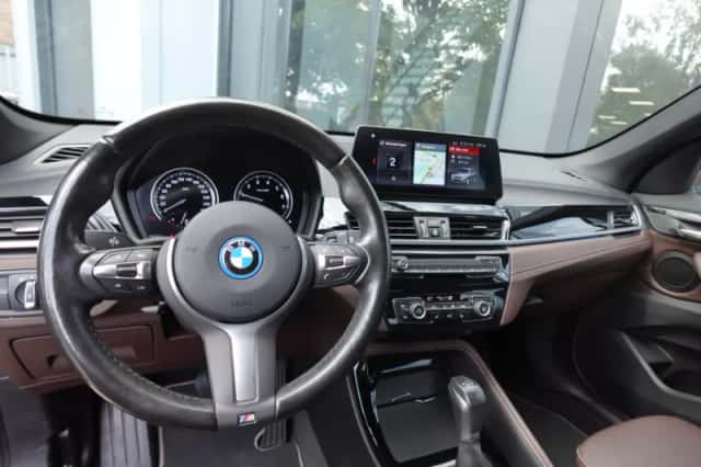 BMW X1 (2022) thumbnail 5