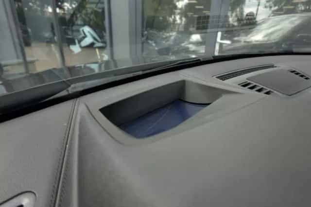 BMW X1 (2022) thumbnail 6