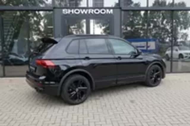Volkswagen Tiguan (2024) thumbnail 4