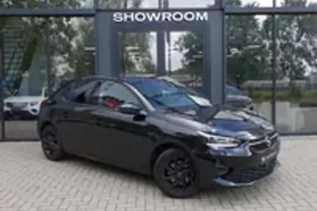 Opel Corsa (2023) thumbnail 3
