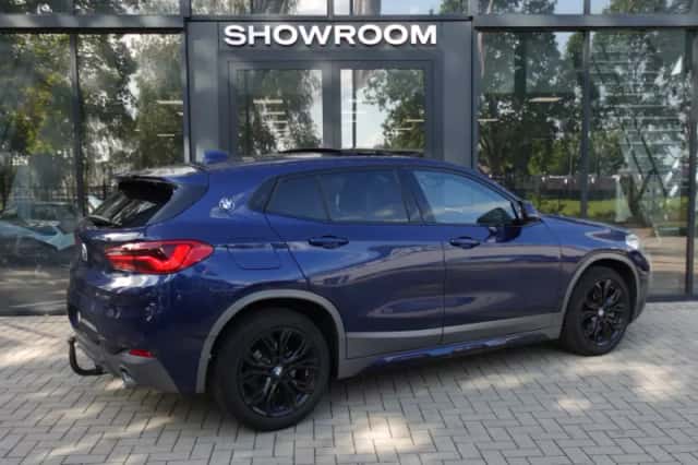 BMW X2 (2018) thumbnail 2