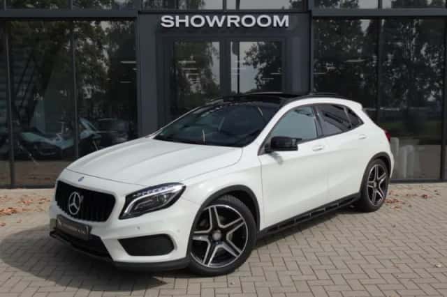 Mercedes-Benz GLA (2026) thumbnail 1