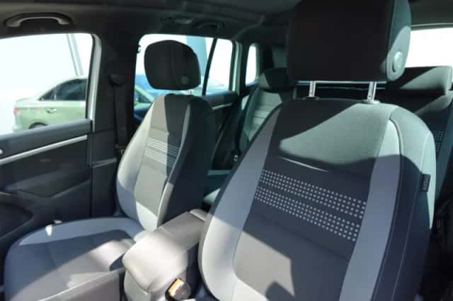 Volkswagen Tiguan (2013) thumbnail 3