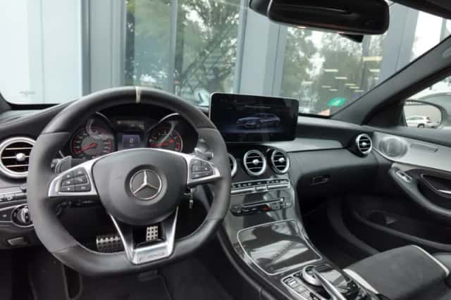 Mercedes-Benz C-Klasse (2015) thumbnail 3