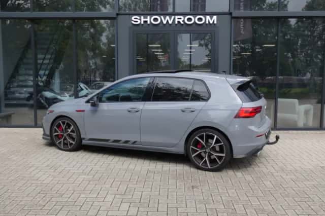 Volkswagen Golf (2022) thumbnail 6