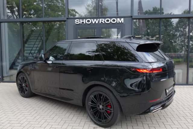 Land Rover Range Rover Sport (2025) thumbnail 2