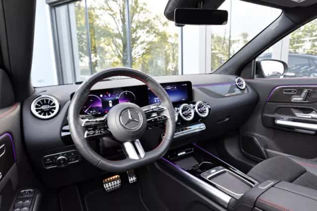 Mercedes-Benz GLA-Klasse (2024) thumbnail 4
