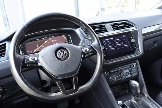 Volkswagen Tiguan (2020) thumbnail 4