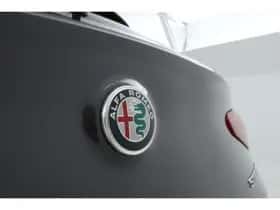 Alfa Romeo Stelvio (2020) thumbnail 42