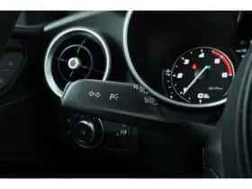 Alfa Romeo Stelvio (2020) thumbnail 56