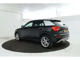 Audi Q2 (2017) thumbnail 3