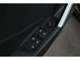 Audi Q2 (2017) thumbnail 50