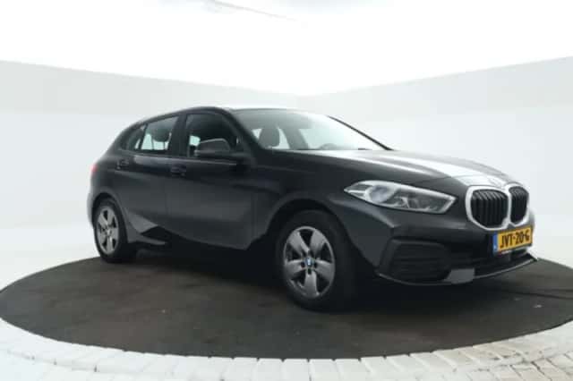 BMW 1-Serie (2021) thumbnail 4