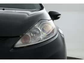 Ford Fiesta (2011) thumbnail 21