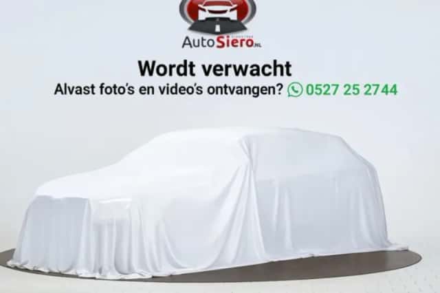 Ford Focus (2015) thumbnail 1