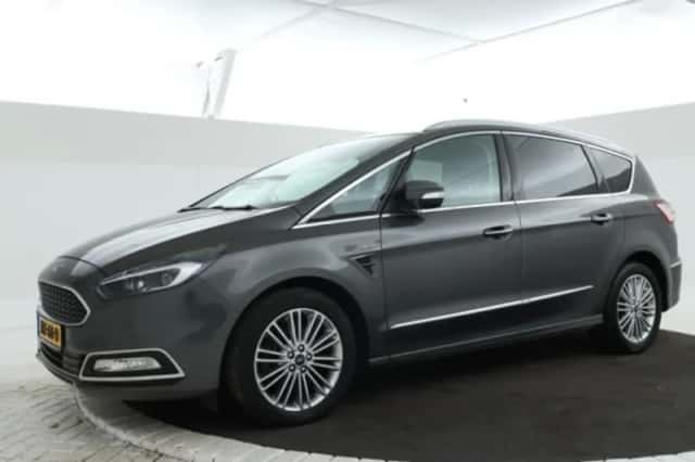 Ford S-Max (2022) thumbnail 1