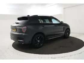 Lynk & Co 01 (2022) thumbnail 2