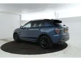 Lynk & Co 01 (2023) thumbnail 2