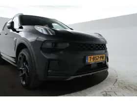 Lynk & Co 01 (2023) thumbnail 5