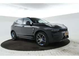 Lynk & Co 01 (2023) thumbnail 4