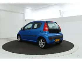 Peugeot 107 (2010) thumbnail 2
