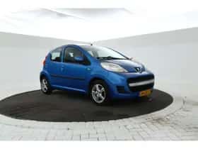 Peugeot 107 (2010) thumbnail 4