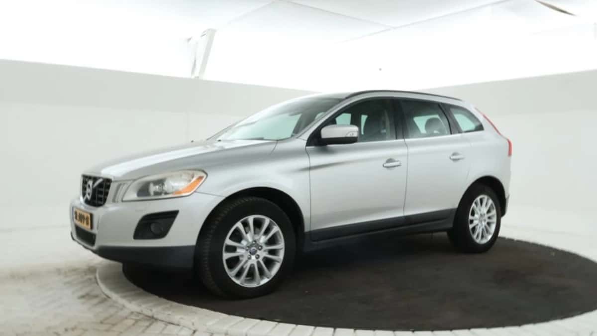 Volvo XC60 (2008) — foto 1