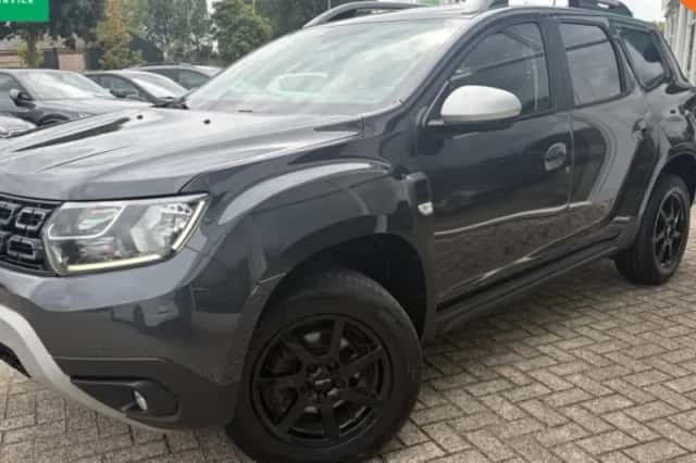 Dacia Duster (2018) thumbnail 1