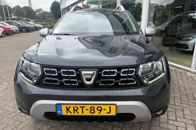 Dacia Duster (2018) thumbnail 4