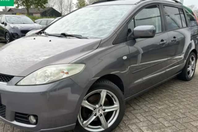 Mazda 5 (2009) thumbnail 1