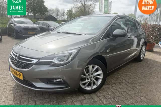 Opel Astra (2019) thumbnail 2