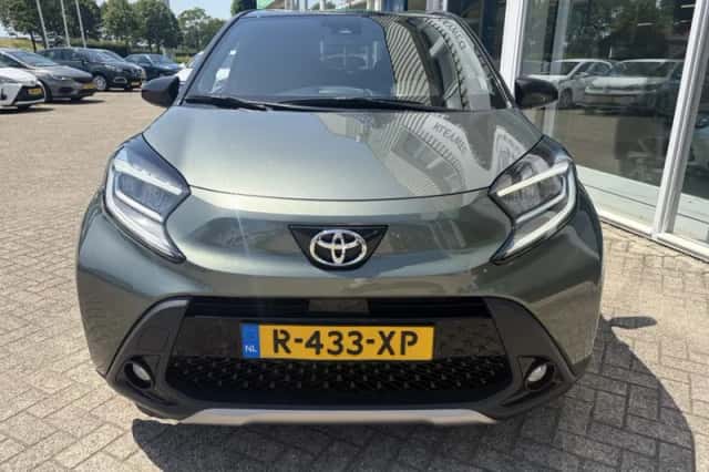 Toyota Aygo (2022) thumbnail 4