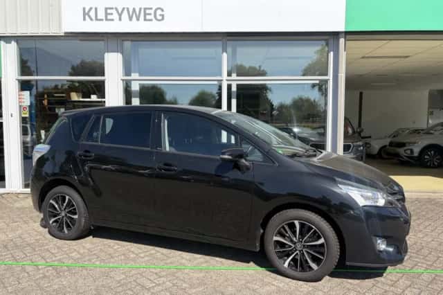 Toyota Verso (2017) thumbnail 6