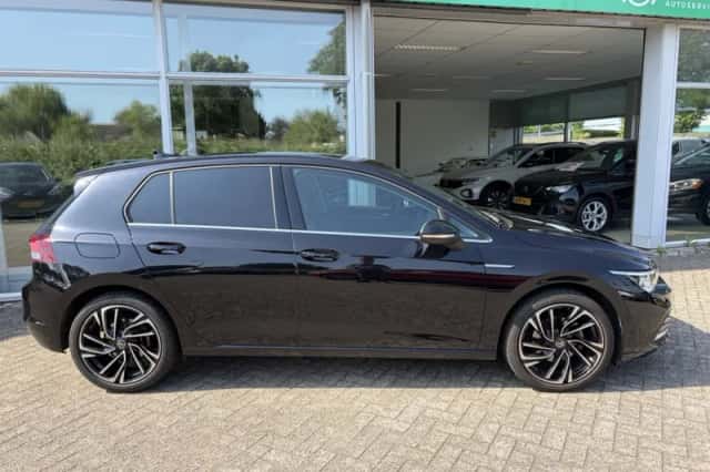 Volkswagen Golf (2020) thumbnail 6