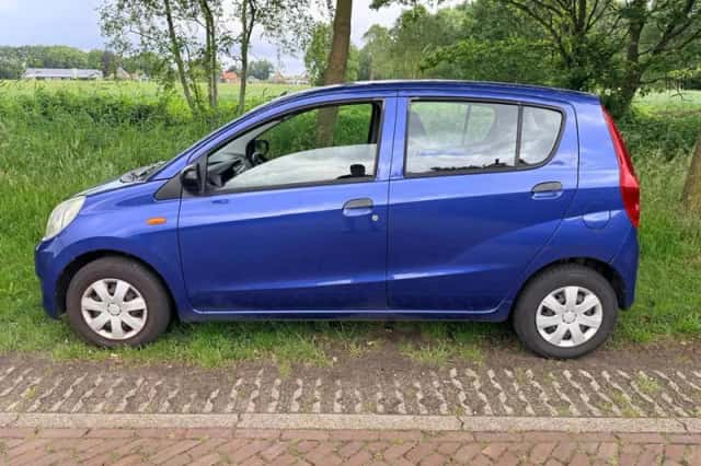 Daihatsu Cuore (2009) thumbnail 3