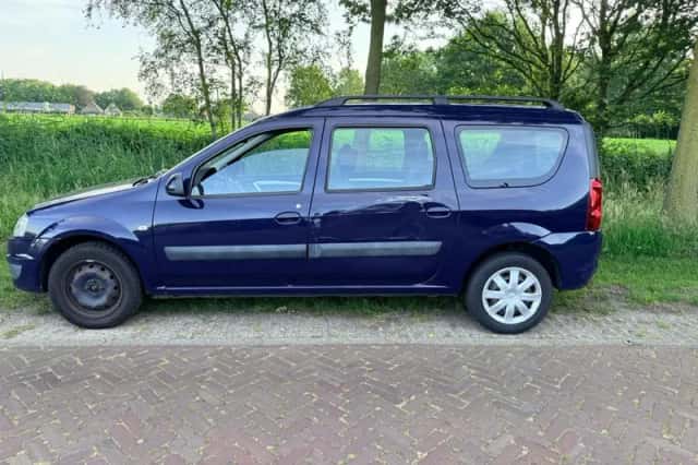 Dacia Logan MCV (2011) thumbnail 3