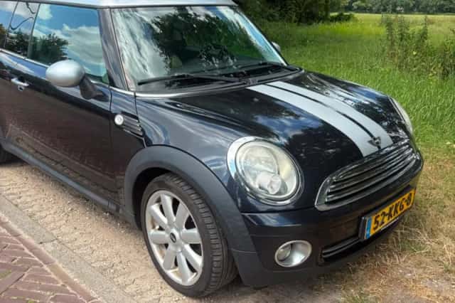 MINI Clubman (2008) thumbnail 2