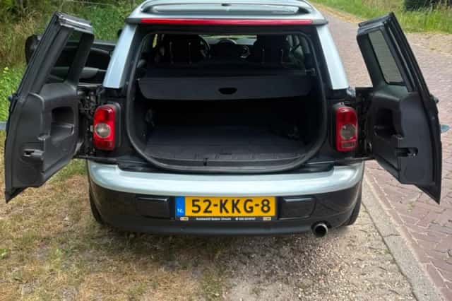 MINI Clubman (2008) thumbnail 6