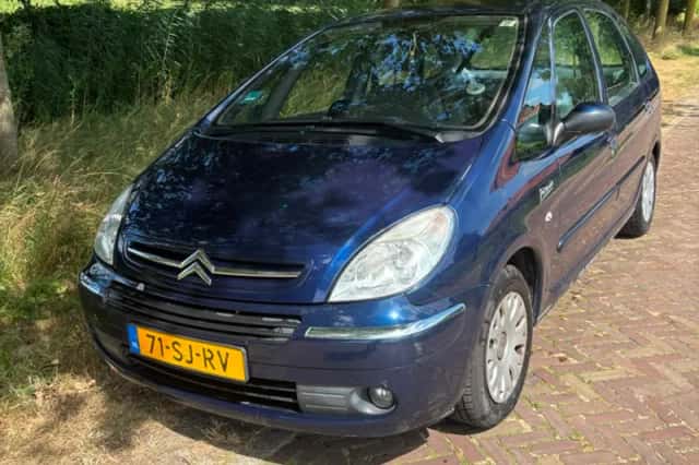 Citroën Xsara Picasso (2006) thumbnail 2