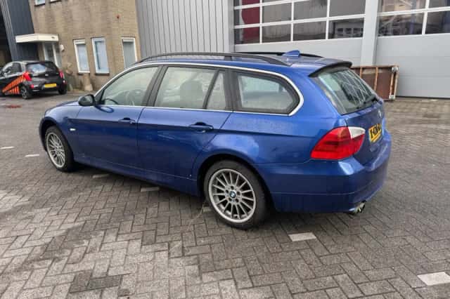 BMW 3-Serie (2008) thumbnail 3