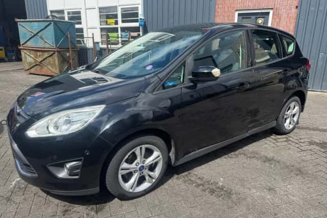 Ford C-Max (2013) thumbnail 1