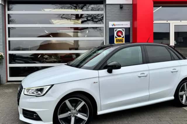 Audi A1 (2017) thumbnail 1