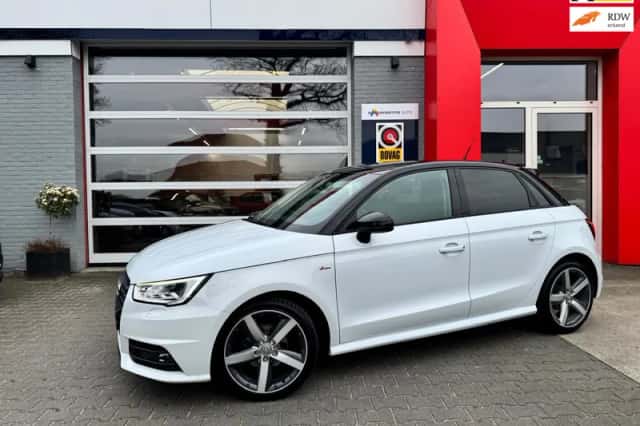 Audi A1 (2017) thumbnail 2