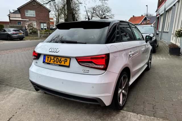 Audi A1 (2017) thumbnail 5