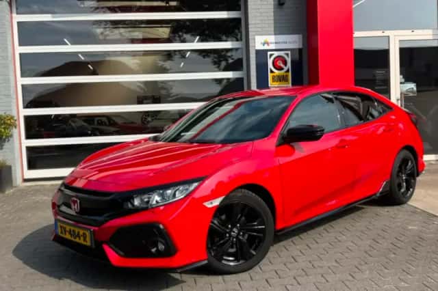 Honda Civic (2019) thumbnail 1